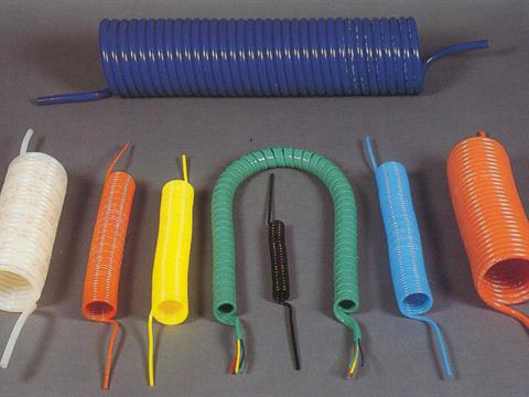 Spiral and/or connected hoses