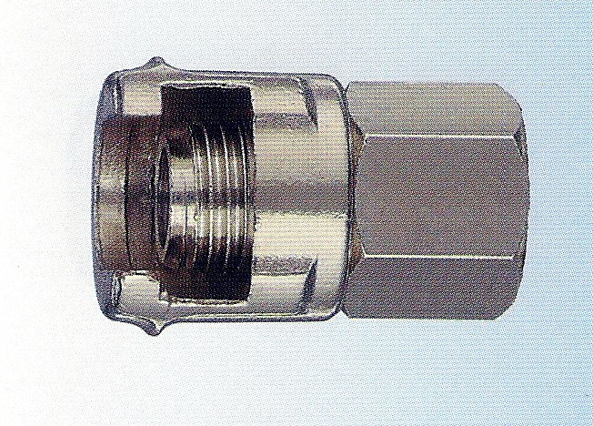 11/D FITTING WITH FEMALE MILLED NUT