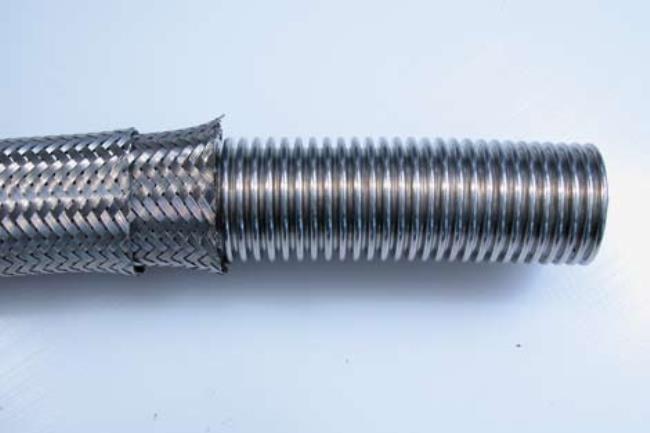 TUBI FLESSIBILI RACCORDATI E COMPENSATORI INOX - 12