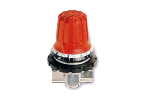 31/S6 DIRECT READING PANEL PRESSURE REDUCER