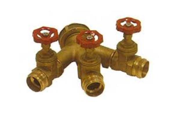 THREE-WAY DIVIDER WITH GATE VALVES