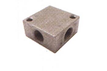 4-WAY ALUMINUM BLOCK